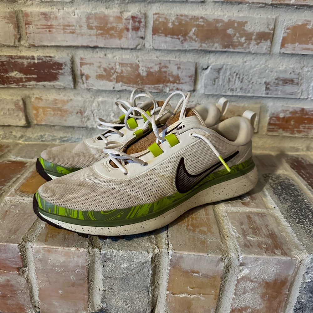 Men’s Nike Golf Shoes.